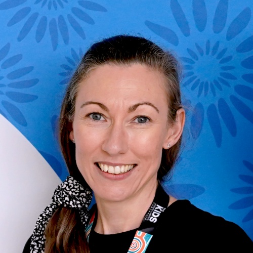 Dr Caitlin Gray